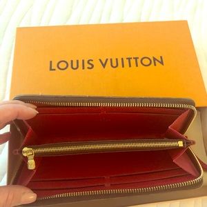 Louis Vuitton Sienna MM and Clemence Wallet.